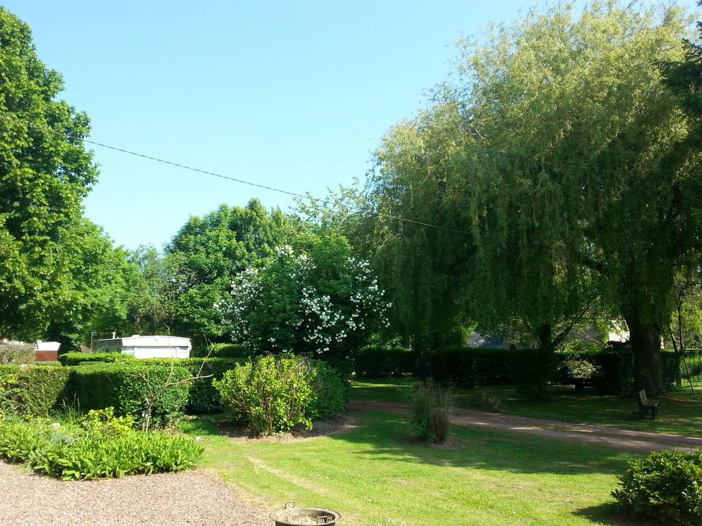Camping Le Picardy Hotel Pinchefalise Esterno foto